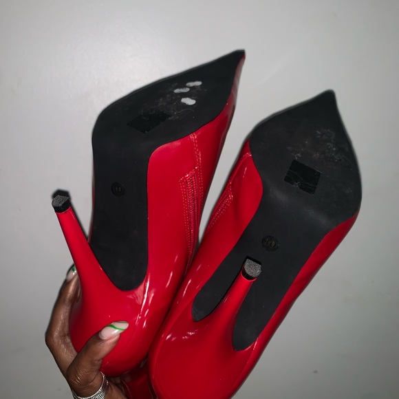 Red Pointed Toe Booties - Picture 5 of 10